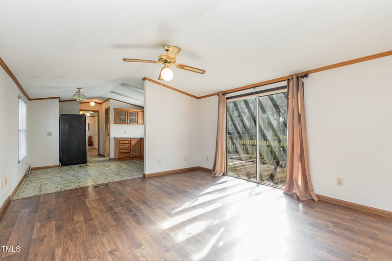 9909 Regal Dr, Angier, NC 27501