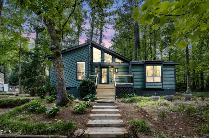 991 Holden Rd, Youngsville, NC 27596