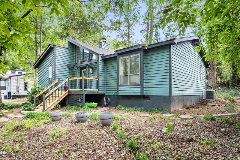 991 Holden Rd, Youngsville, NC 27596