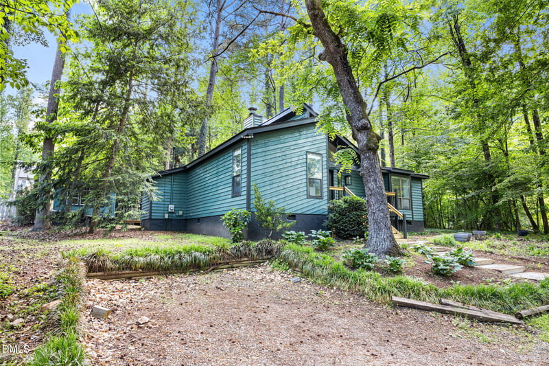 991 Holden Rd, Youngsville, NC 27596