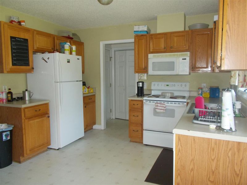 991 Smith Rd, Smithfield, NC 27577