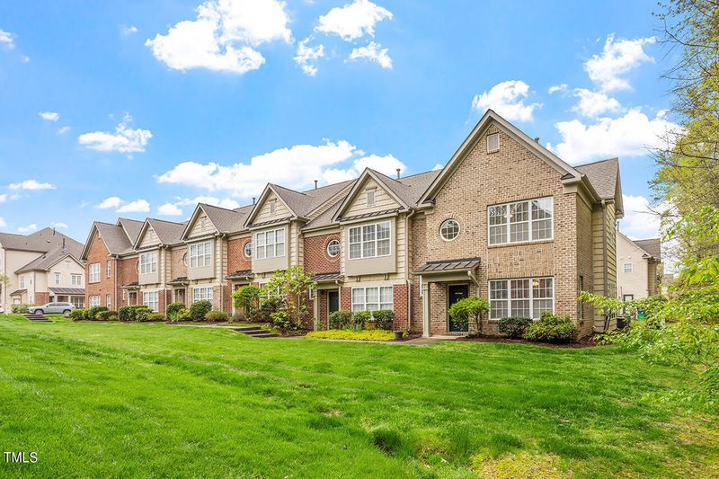 9912 Layla Ave, Raleigh, NC 27617