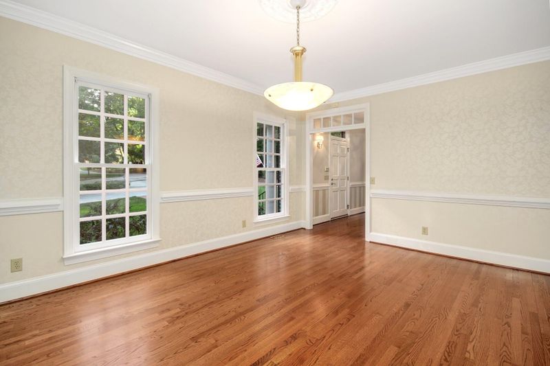 9913 Cape Scott Ct, Raleigh, NC 27614
