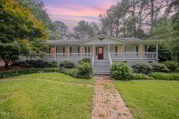 9913 Regal Dr, Angier, NC 27501