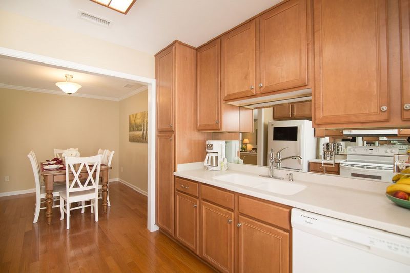 9914 Marni Ct, Raleigh, NC 27617