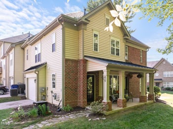 9915 Clyborn Ct, Raleigh, NC 27617