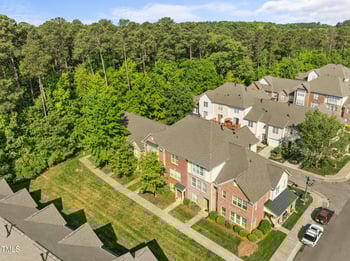9915 Clyborn Ct, Raleigh, NC 27617