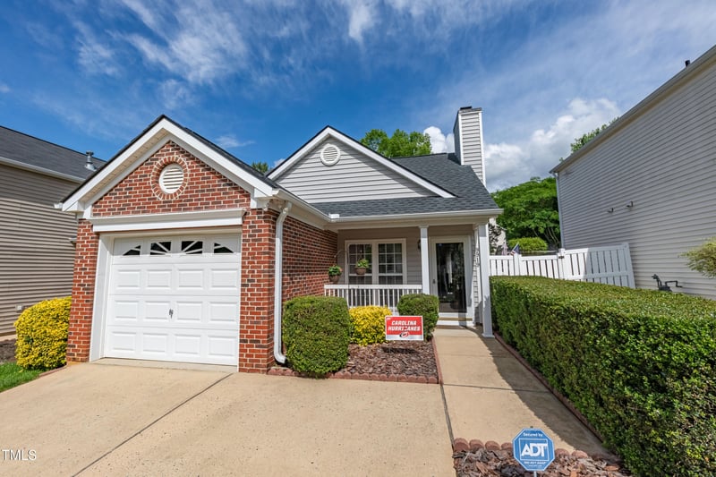 9919 Treymore Dr, Raleigh, NC 27617