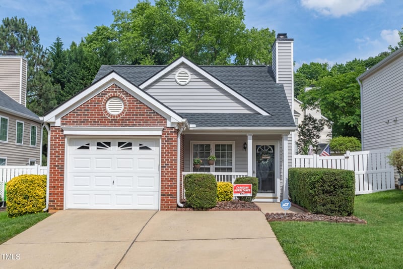 9919 Treymore Dr, Raleigh, NC 27617