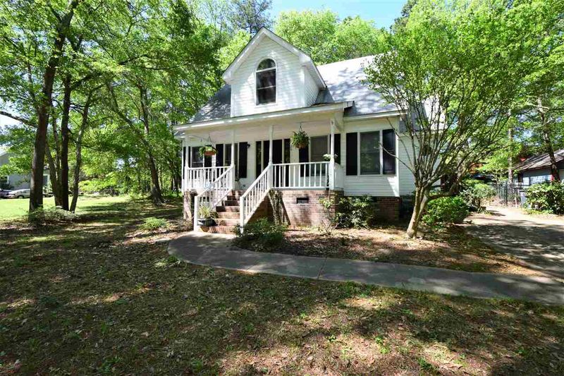 9920 Huntwyck Dr, Raleigh, NC 27603