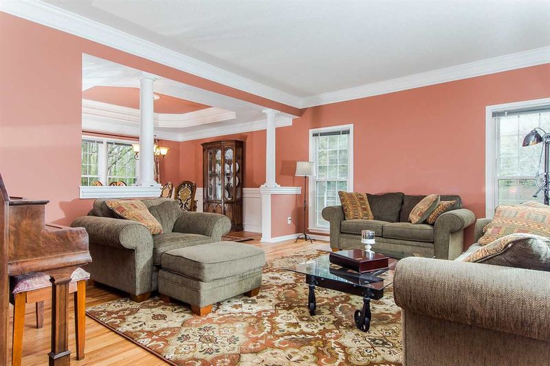 9925 Miranda Dr, Raleigh, NC 27617