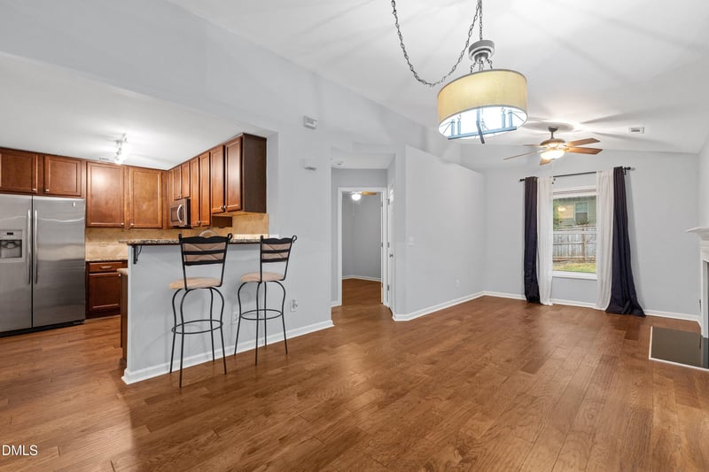9931 Treymore Dr, Raleigh, NC 27617