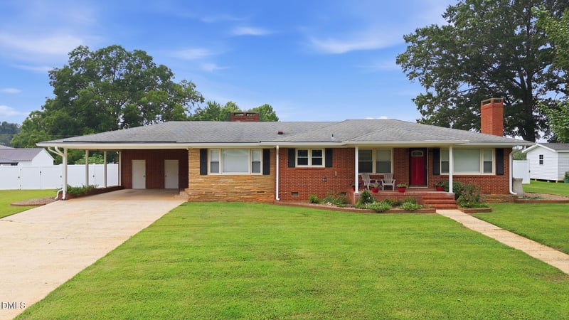 9944 Chestnut St, Middlesex, NC 27557