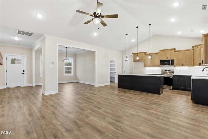 9946 Bear Run Ln, Middlesex, NC 27557