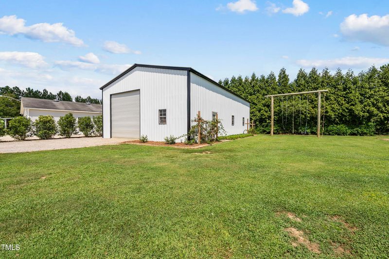 995 Peele Rd, Clayton, NC 27520