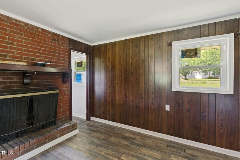 995 Shawtown Rd, Lillington, NC 27546