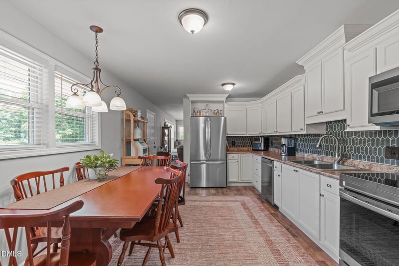 995 Shawtown Rd, Lillington, NC 27546
