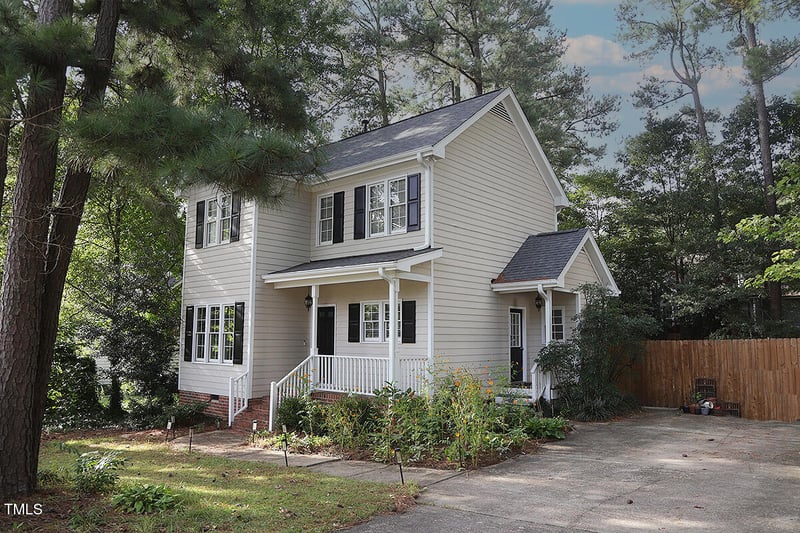995 St Catherines Dr, Wake Forest, NC 27587