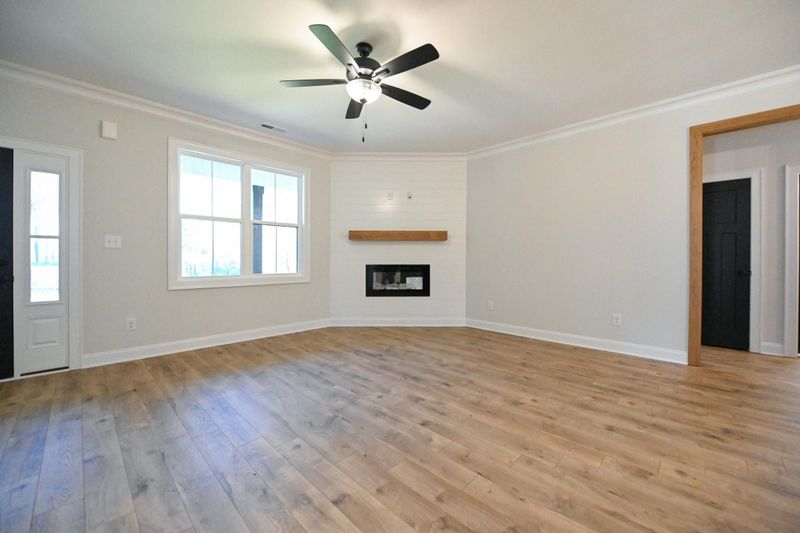 996 Barnes Rd, Middlesex, NC 27557