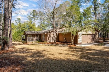 996 Point Hill Dr, Fayetteville, NC 28306