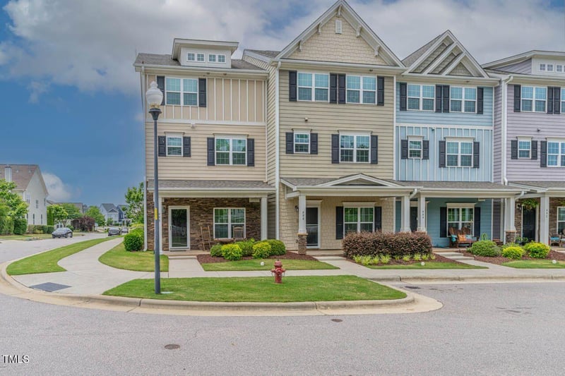 996 Tender Dr, Apex, NC 27502