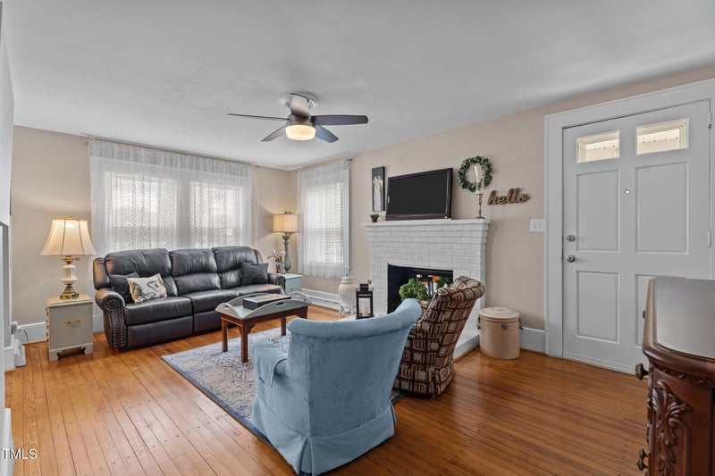 9964 Chestnut St, Middlesex, NC 27557