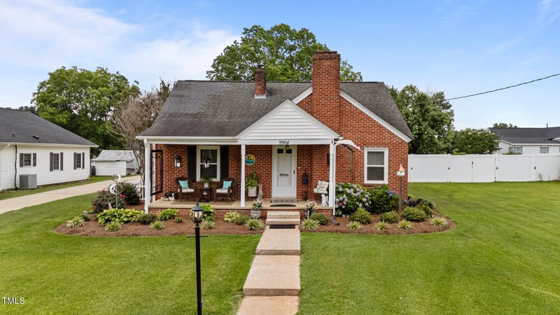 9964 Chestnut St, Middlesex, NC 27557