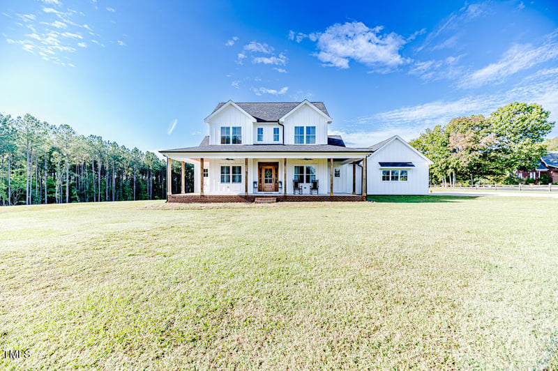 997 Jackson Rd, Fuquay Varina, NC 27526