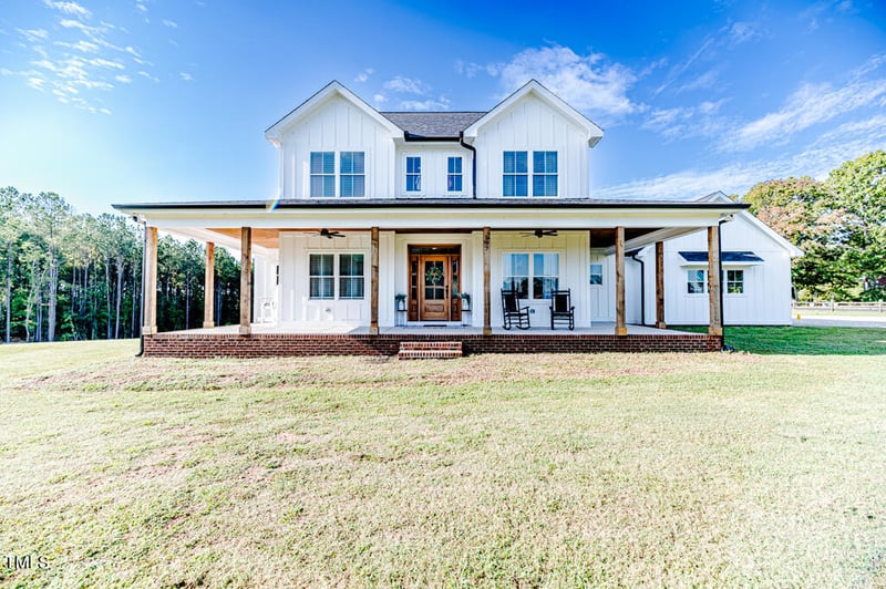 997 Jackson Rd, Fuquay Varina, NC 27526