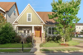 997 Windy Rd, Apex, NC 27502