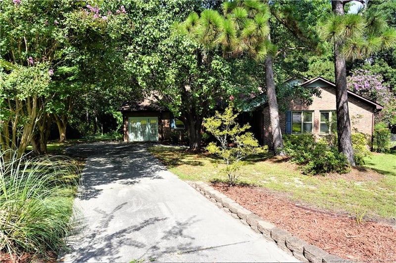 998 Pepperwood Dr, Fayetteville, NC 28311