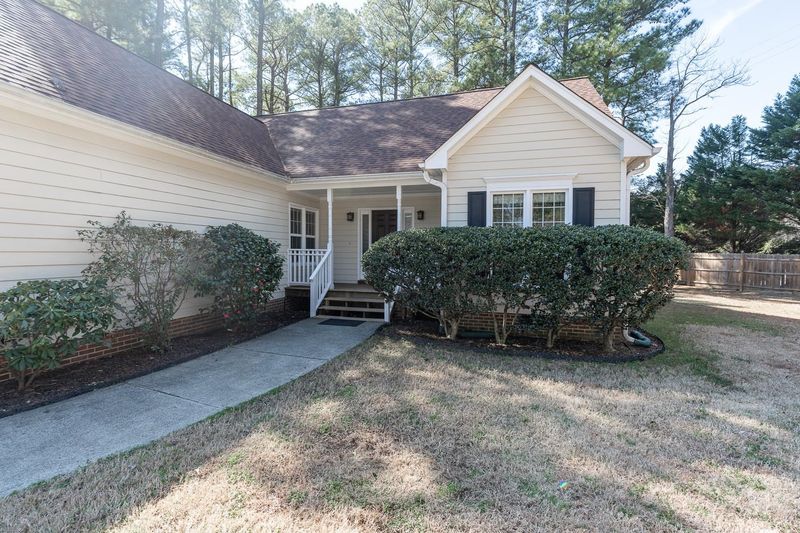 999 W Durness Ct, Wake Forest, NC 27587