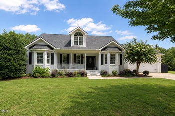 999 O'neil St, Clayton, NC 27520