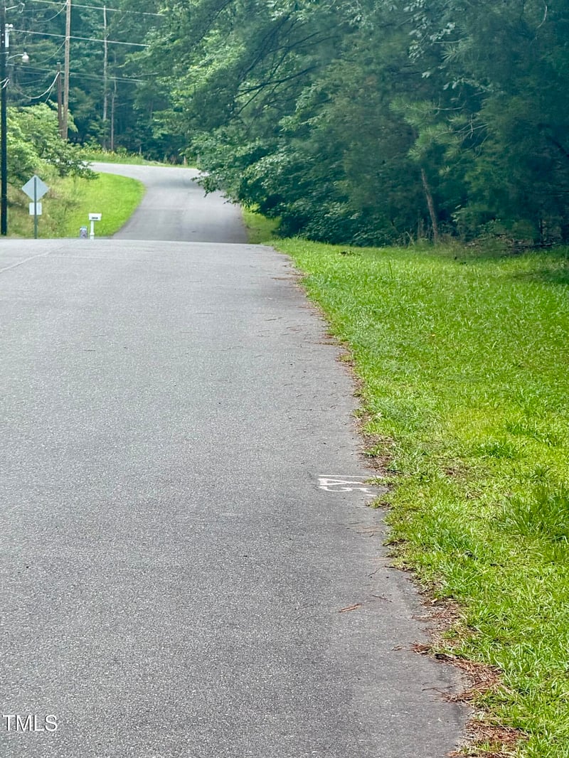 Lot 19 New Hope Dr, Chapel Hill, NC 27514