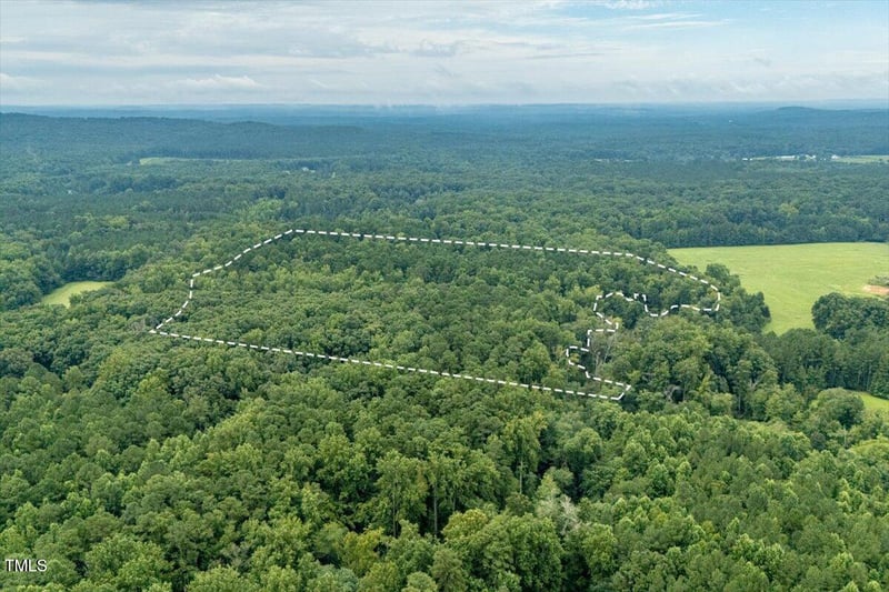 NA Heron Pond Dr, Chapel Hill, NC 27516