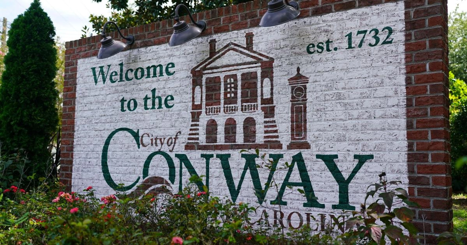Pros and Cons of Living in Conway, SC (2026)