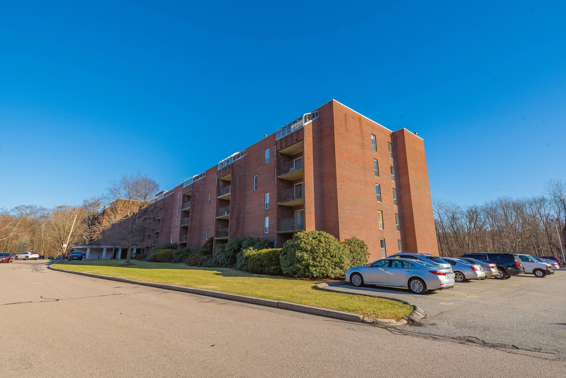 Broadlawn Commons — image from the original property guide