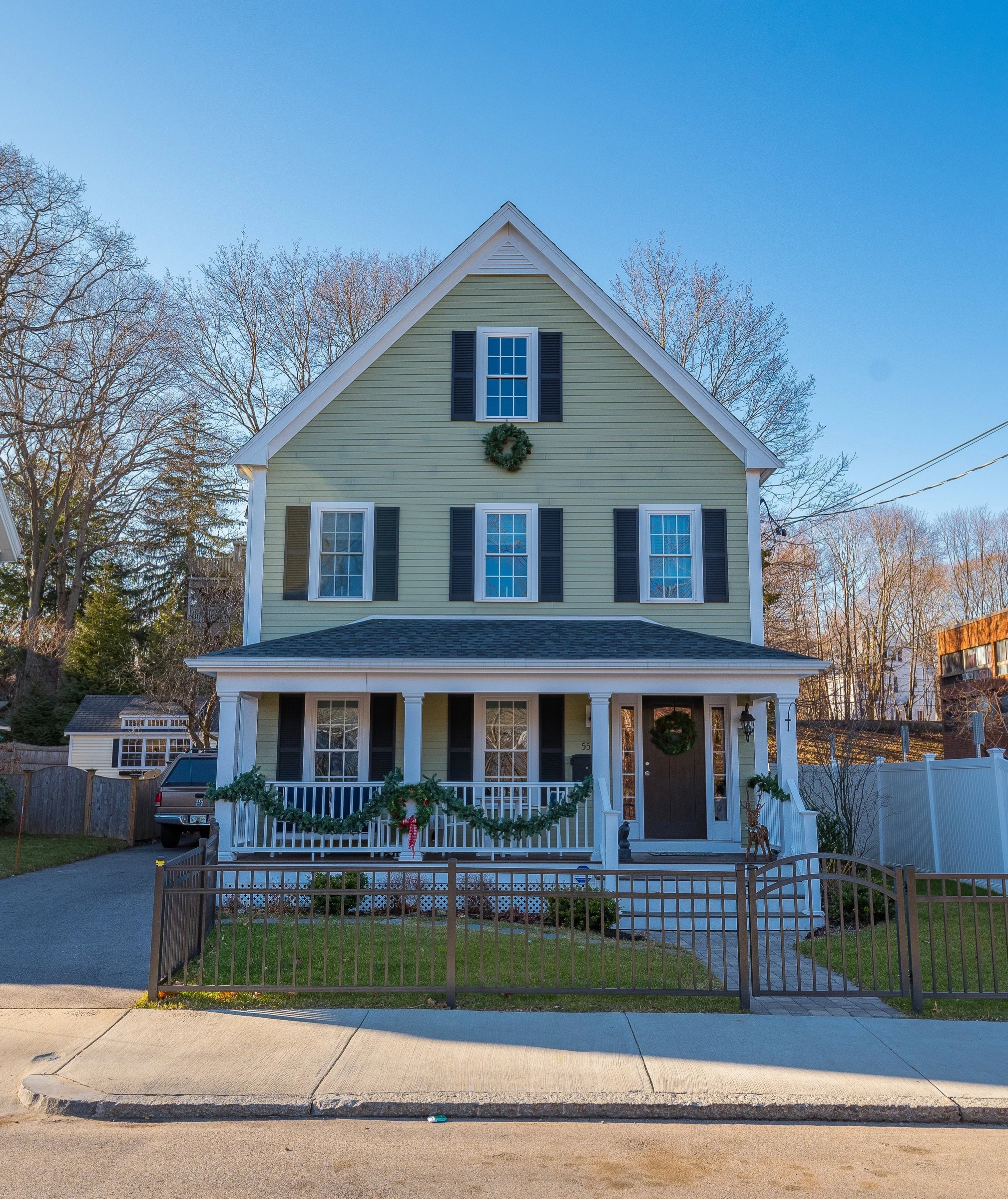 Cliffmont — image from the original property guide