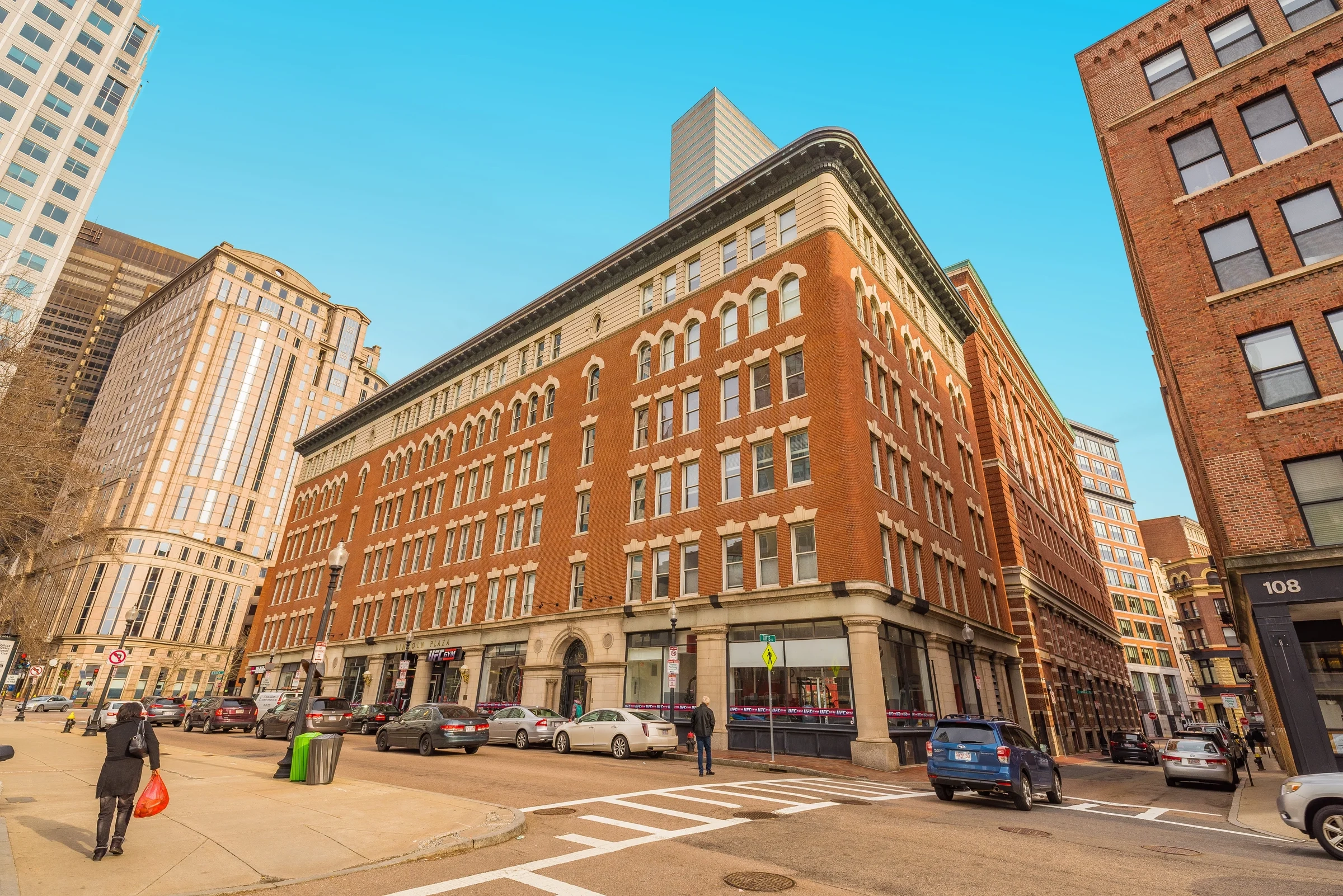 Lincoln Plaza — image from the original property guide