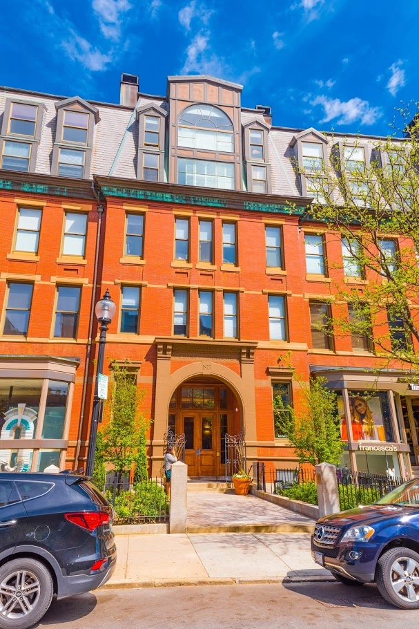 Prince on Newbury — image from the original property guide