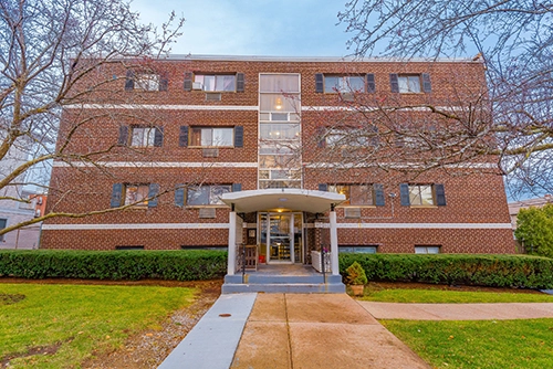 The Glencoe Park East — image from the original property guide