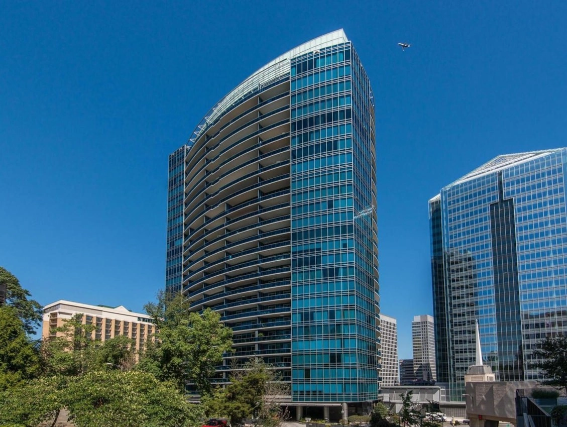 Turnberry Tower Condos | 1881 Nash St N Arlington VA