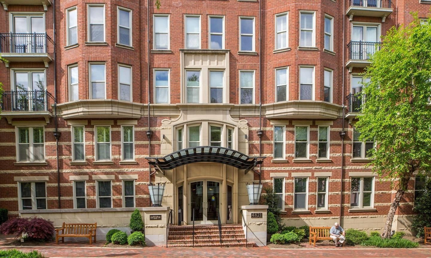 The Edgemoor&nbsp; 4821 Montgomery Lane