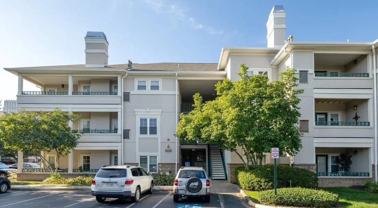 Oak Park Condos for Sale