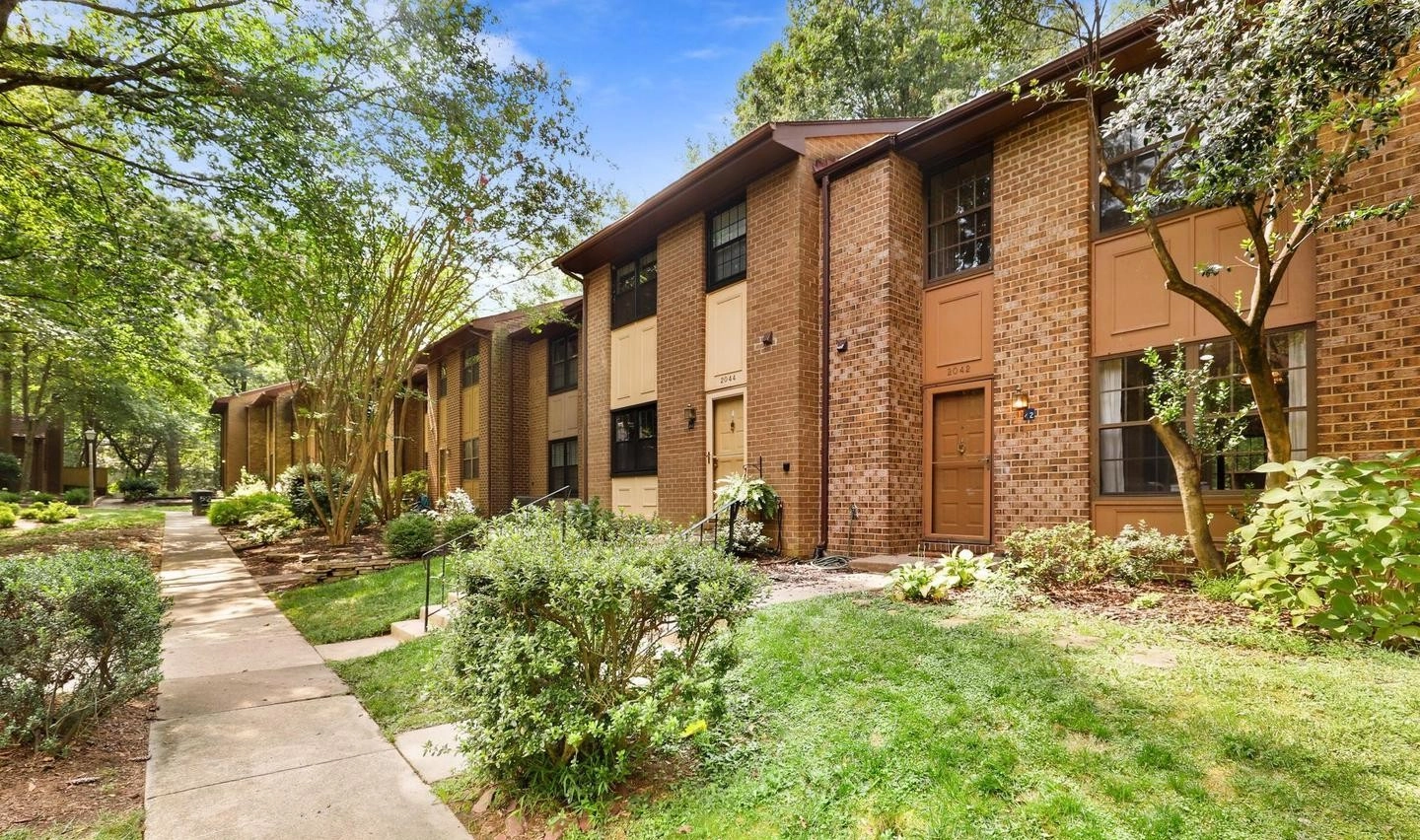 Boston Ridge Condos for Sale