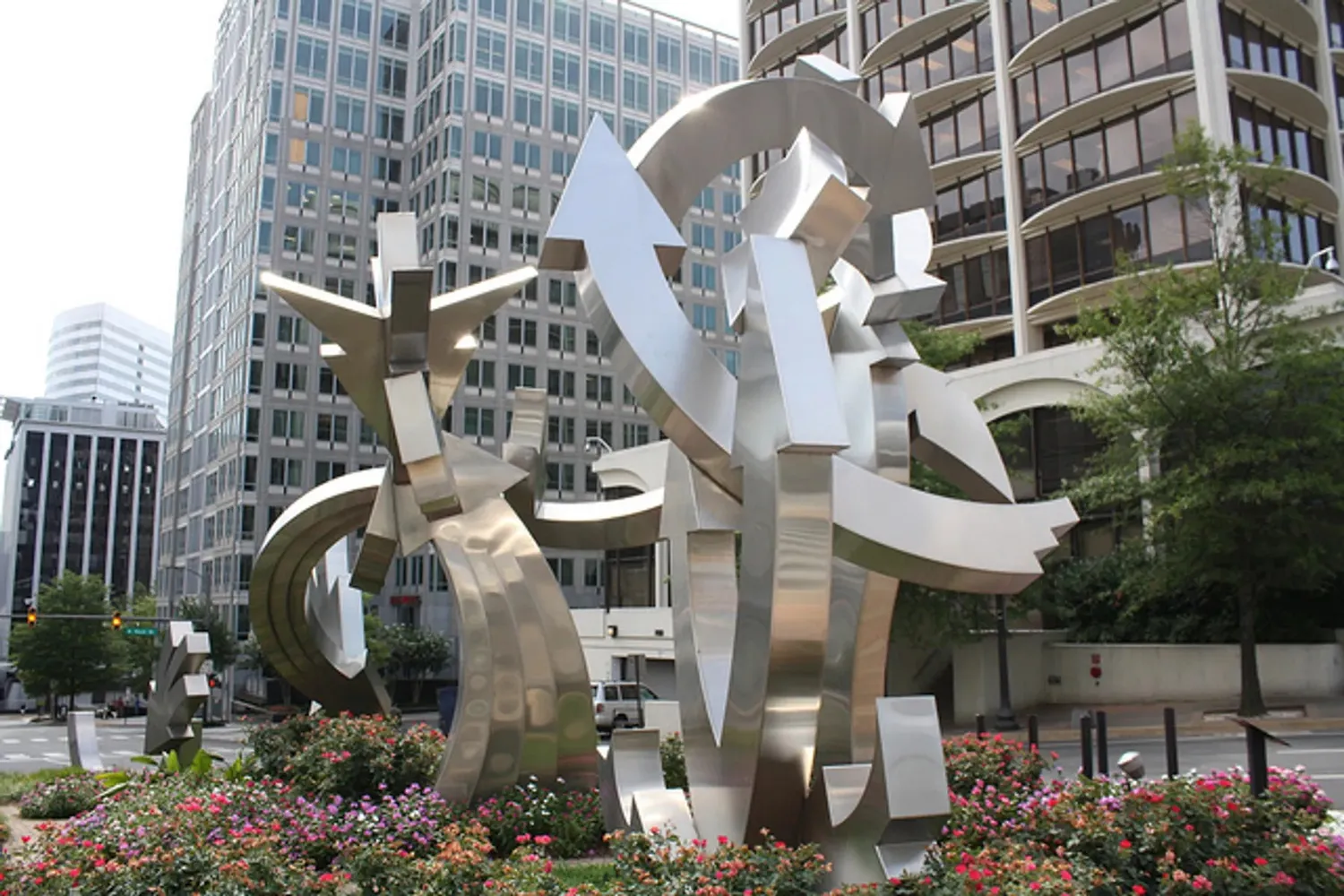 Living in Rosslyn, VA: 5 Reasons Buyers Love This Arlington Neighborhood