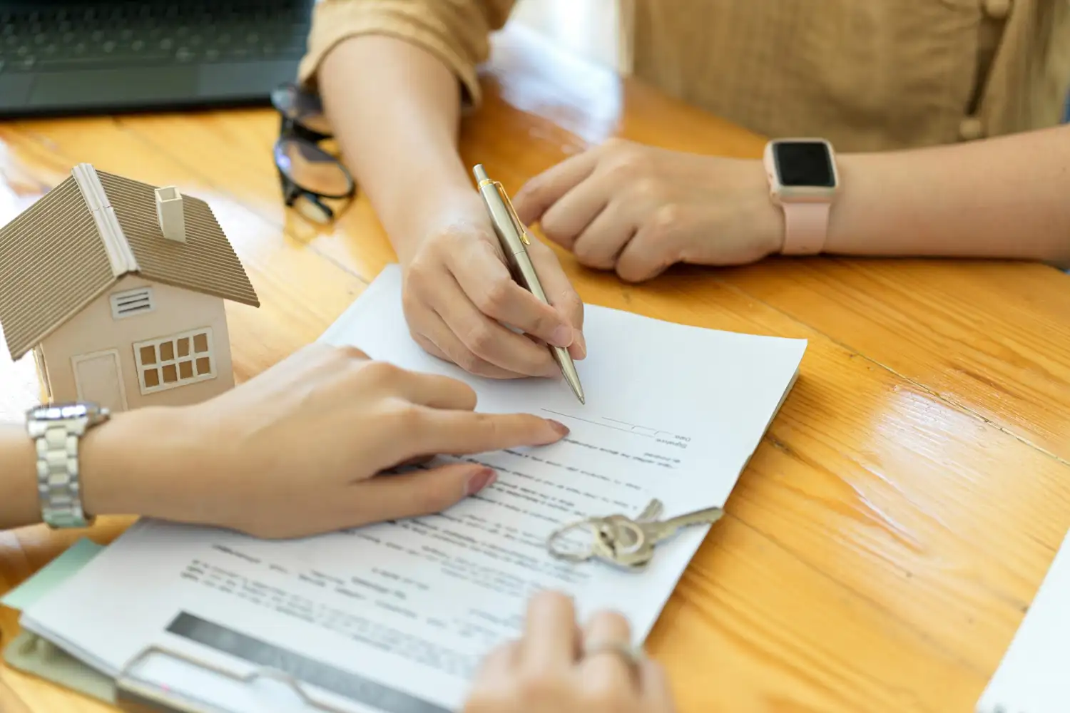 How Rising&nbsp; Mortgage Interest Rates Affect Home Buying and Home Affordability