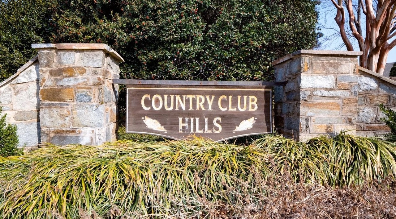 Country Club Hills, Arlington, VA