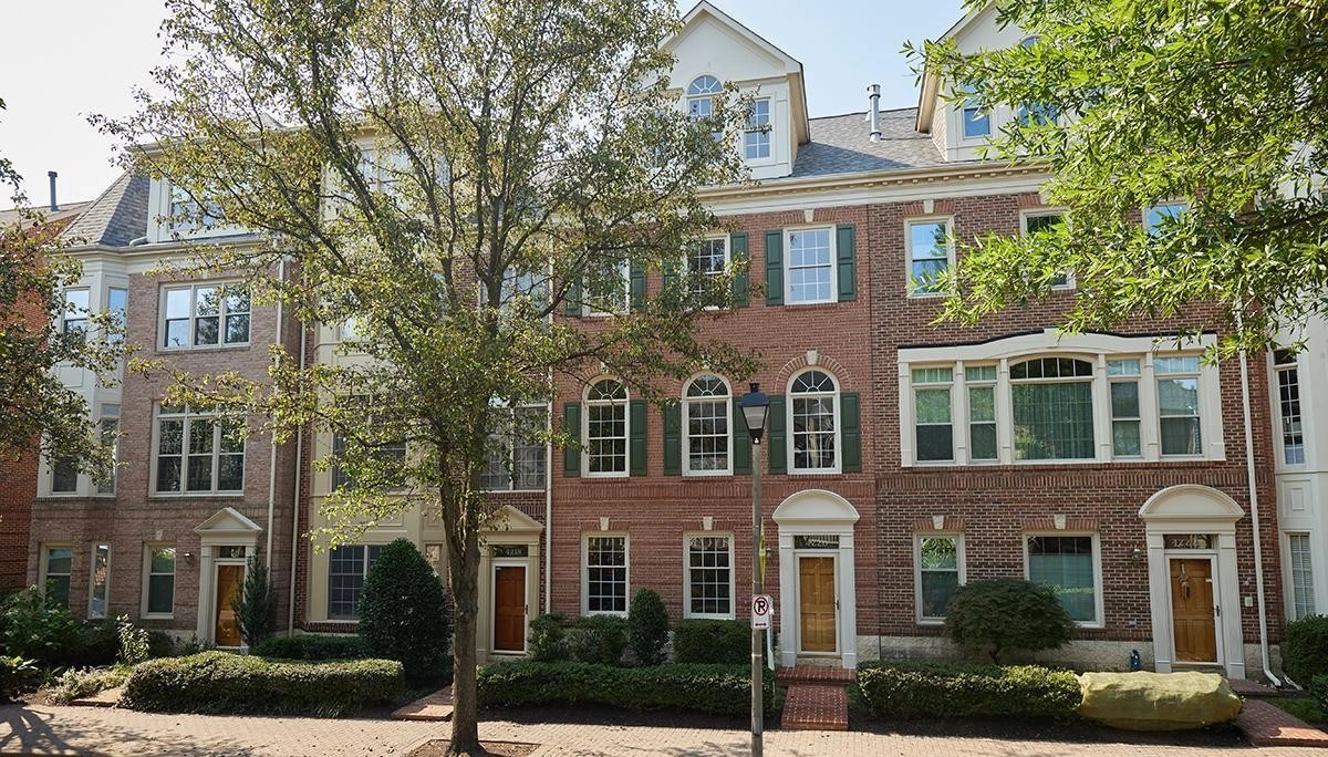 Bromptons at Ballston Townhomes for Sale