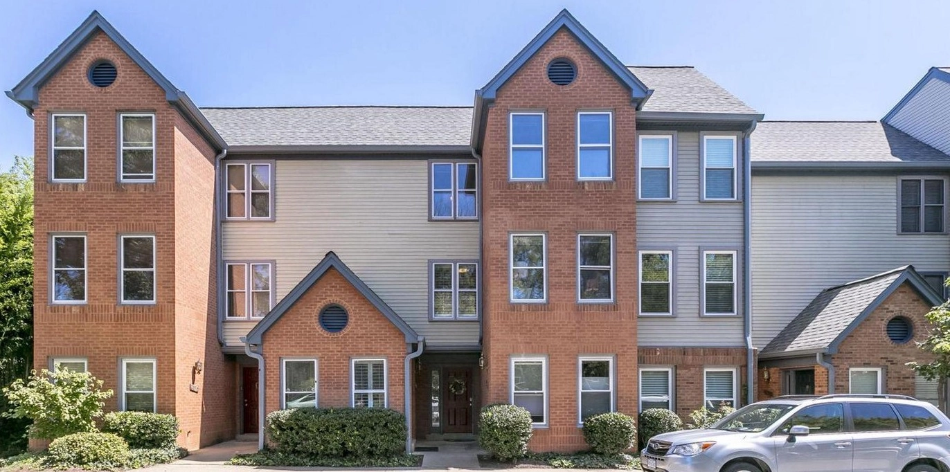 Dundree Hill Townhomes for Sale